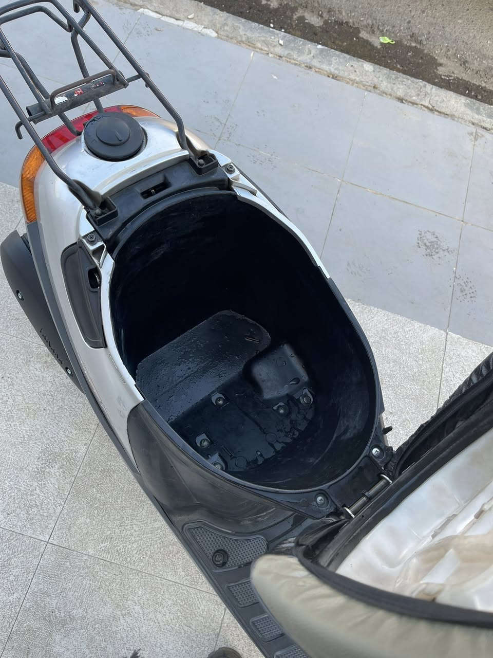 السلام عليكم ماطور كله شرط بي قبغ مفتوح. سلف وايرمنيه. شغال صوت اكسن مابي. السعر ٤٨٠بي مجال. مكلف بنشر. ***********
