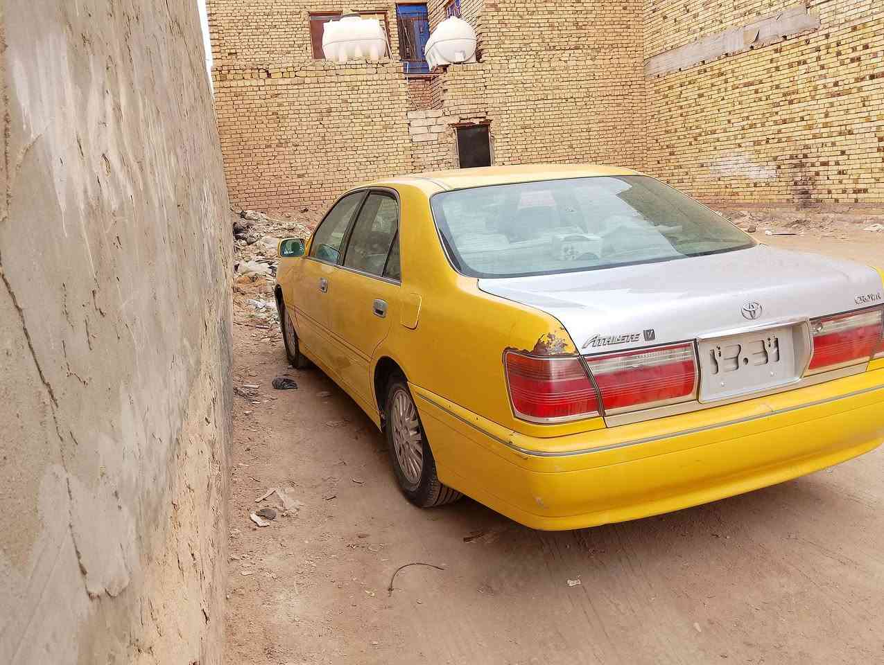 السلام عليكم اخوان الملكي 2005 رقم بغداد احمر سعر 40 ورقه بيها مجال الالوا ن العنوان العماره لا نوقف بالهيئه ولا بالغرامات سياره ما عليها مرور مكينه وقير واكثر جديد تخم تاير جديد باكر جديد ***********
