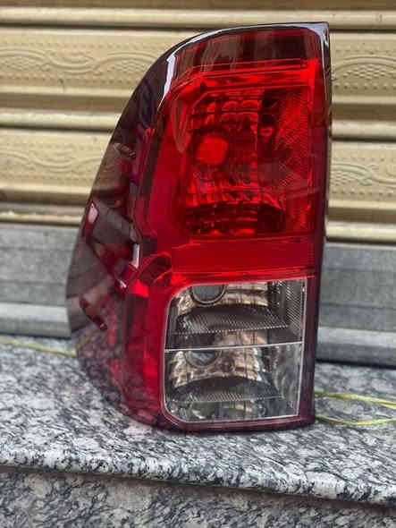 السلام عليكم

يعلن مركز البرق  عن توفير ادوات الاحتياطية للهايلوكس فلاونزا

فول لايت
بك لايت 
مرايا جانبية
دعامية خلفية
باب بدي
سبايدر جاملغ
لد بروجكتر
راديتر تبريد
سلف
جامة لايت
شباك امامي
فلنجات امامية
بروجكتر 
بطانة جاملغ امامي
واقية طين
بغداد السنك مجمع مينا القيصرية الثانية مركز موبس
للاستفسار مراسلة الصفحة او الاتصال او التواصل واتساب
***********
***********
شركة البرق البرق
يوجد خدمة توصيل لكافة محافظات العراق
