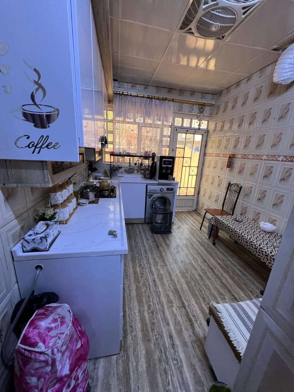 دار للبيع في حي بيسان 
مساحة 125 متر
الواجهة 6.25
العمق 20
ط1وهول واستقبال ومطبخ وصحيات
ط2 غرفتين ومطبخ وصحيات وهول
السعر خاص


**إذا كنت صاحب هذا الإعلان وتريد حذفه لأي سبب، رجاءا أرسل رسالة إلى الدعم الفني**