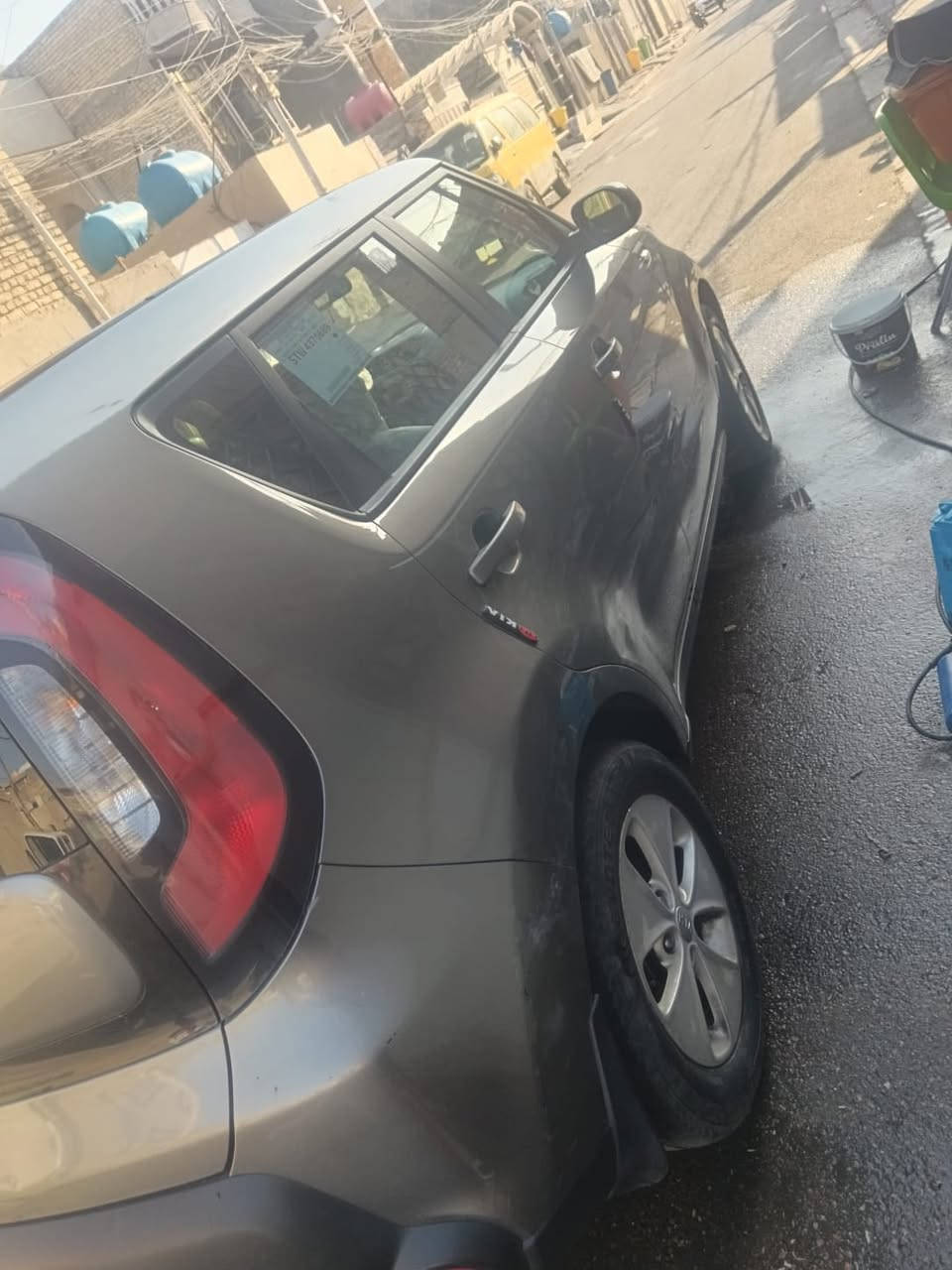 السلام عليكم
من رخصة ادمن المحترم
سيارة للبيع ( كيا صول ) موديل 2014
ضرر سيارة ( فقط جاملغ +بارد چاملغ امامي وخلفي بدون صبغ ) 
بدون دواخل
( حجم المحرك 1600 )
 حدادية أمامي وخلفي جيد
طخم تايرات جديد
گير ومحرك بشرط
تبريد تدفئة بشرط
مثبت سرعة
ماشية ( 80) الف
تحكم ستيرن 
سيارة كاملة بدون نقص
داخل رصاصي واسود
سنوية جديدة لحد 2027
رقم بغداد
بشرط غرامة وتحويل 
مكان ( بلديات)
للأتصال *********** واتساب فقط
سعر ( 115 ) وبيها مجال
