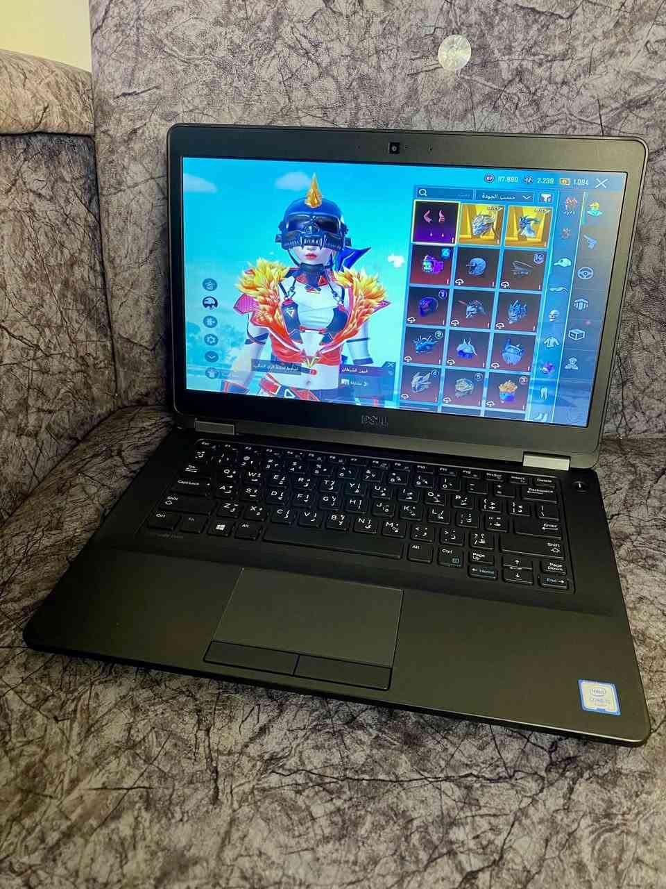 من رخصة الادمن السلام عليكم لابتوب DELL سلم مواصفات راقية جداً استخدام شخصي اخو الجديد للبيع بسعر مناسب 235 ألف وبيه مجال اقوى لابتوب ممكن تحصله بهالسعر يشغل كل شي اللابتوب مكفول عالفحص من كل النواحي تفحصه يلا تدفع حقه

مشغل عليه كل أنواع الألعاب مثل GTA 5 وببجي وكول اوف ديوتي وباتلفيلد وبيس وغيرهن من الألعاب القوية

ومشغل عليه كل أنواع برامج الهندسة مثل الاوتوكاد والماتلاب والآردوينو وبرامج التصميم مثل الفوتوشوب والاليستريتور وبرامج المونتاج مثل البريمر برو والسوني فيغاس وبرامج الطباعة مثل الادوبي ريدر والاوفيس والوورد والاكسل والبور بوينت وكل تطبيقات مواقع التواصل الإجتماعي وغيرهن من البرامج القوية

مواصفات اللابتوب: 
النظام ويندوز 10 برو 64 بت بأحدث التعريفات والبرامج
المعالج قوي جداً CORE i5 الجيل 7 بسرعة عالية 2.60 GHz 
الهارد 256GB SSD اسرع واحدث نوع
الرام 8GB سريع جداً نوع DDR4
كارت شاشة انتل 4GB نوع عالي الاداء
حجم الشاشة 14.1" إنش فول HD دقة عالية جداً
الشاشة قابلة للفتح 180° درجة
يحتوي على بلوتوث + وايفاي
يحتوي على كاميرا امامية
يستقبل سيم كارت ورام
بطارية ممتازة حوالي 3 ساعات تشغيل مستمر
الجهاز بي كل أنواع المنافذ: 3 منافذ USB ومنفذ LAN ومنفذ HDMI ومنفذ VGA ومنفذ هيدفون

ملحقات اللابتوب شاحنته الأصلية 65 واط والجنطة


**إذا كنت صاحب هذا الإعلان وتريد حذفه لأي سبب، رجاءا أرسل رسالة إلى الدعم الفني**