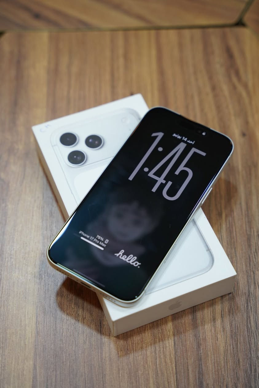 للبيع iPhone 17 Pro Max نظيف جداً نسبة النظافة ‎%‎99‎‎
سعة التخزين 256 جيجا دبل شريحة (خطين)النسخة CH/A
نسبة البطارية: 100‎%‎ عدد الدورات 173
كارتونة أصلية، الكيبل الأصلي
مكاني النجف
السعر : 2100
***********
