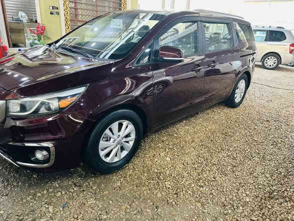 البيع كيا سيدونا موديل 2016 
حادثه جملغ وبنيد 
سياره جديده 
سعر 160 

اتصال ***********
