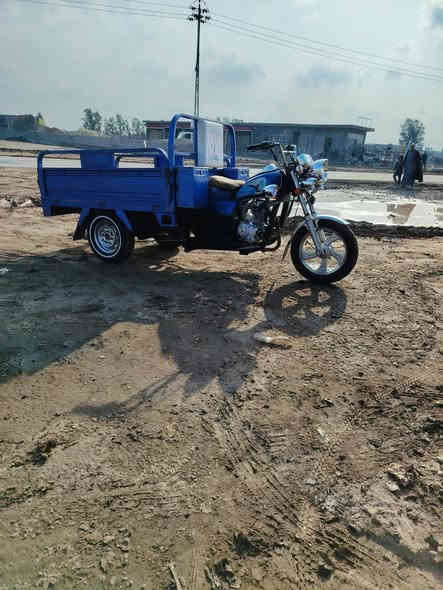 ٢٢ طالعه بشهر ١٢ أوراق كمرك مدفوع مليون 750 محاويل ناحيه لامام طريق جبله ***********
