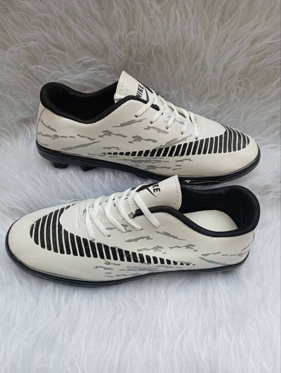 لابجين شبابي  مخيط ستد 35-39
سعر القطعة 2,300
الكارتون 12 قطعة 28 الف


**إذا كنت صاحب هذا الإعلان وتريد حذفه لأي سبب، رجاءا أرسل رسالة إلى الدعم الفني**