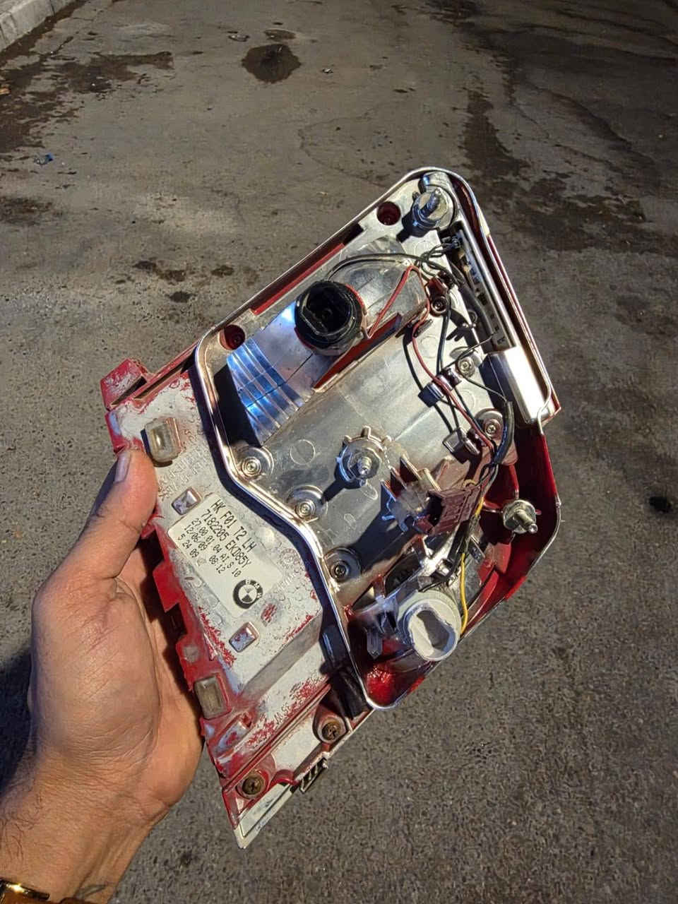 السلام عليكم بعد اذن الادمن بك لايت بلادي كامل f02/f01 نظيف جدا وكل الاناره شغاله *********** ويوجد توصيل والسعر انت تفصل واني البس وبخدمتكم
