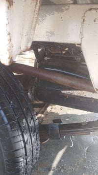 شانكه لبيع السياره موديل 2010 اوراقهه كامله وصاحبه ابسامر مكفوله كير و...