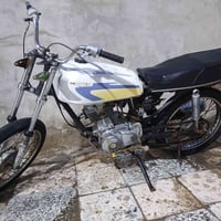 اربعة كير للبيع السعر 200 07867845577