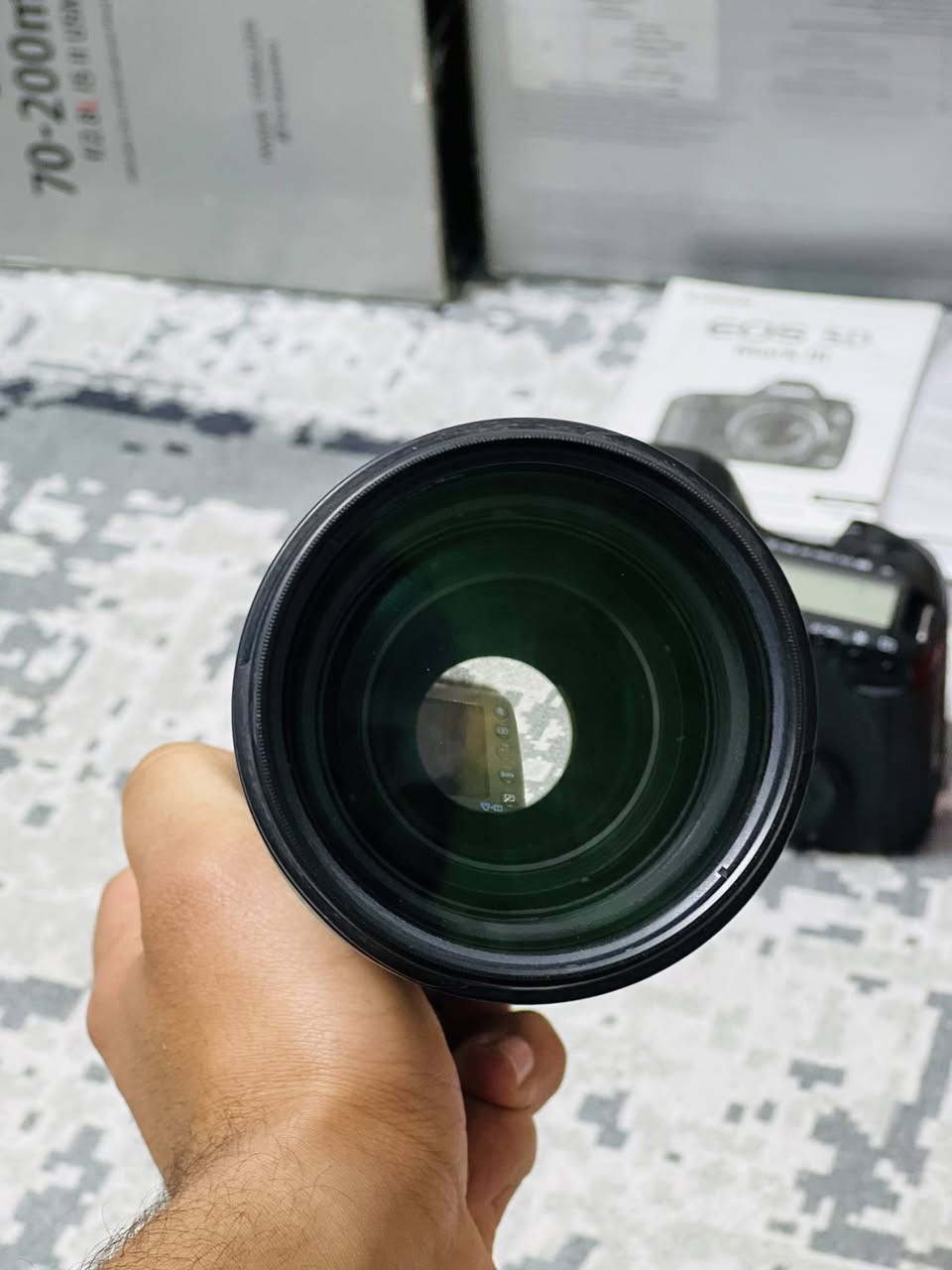 كامره للبيع
كانون 5D مارك 3

عدسه70/200  فتحه2.8 اصدار الثاني 

مع كامل ملحقاتها

بطاريات عدد 2

حزام كتف 

جيلاتين لون احمر+مع كراتين الخاصه بيهن

(السعر خاص)+ المكان بابل ناحيه الطليعه

للاستفسار ***********
