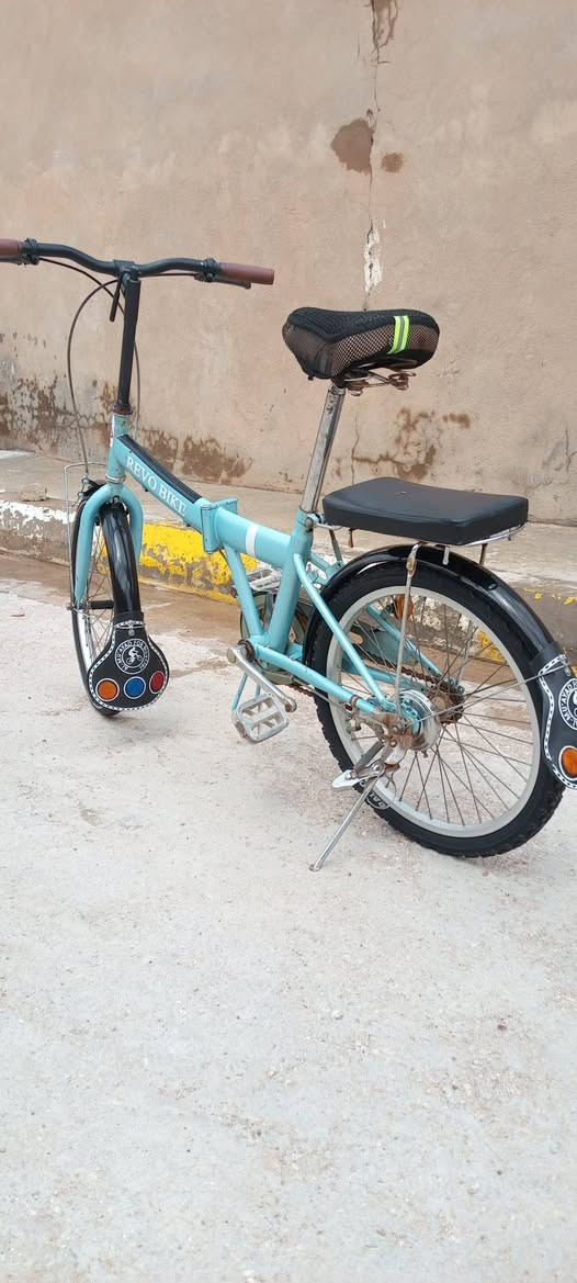 سلام عليكم بايسكل ياباني حجم 20 للبيع او مراوس نضيف بريكات شغالة السعر 70 وبي مجال  مكاني حصيبه


**إذا كنت صاحب هذا الإعلان وتريد حذفه لأي سبب، رجاءا أرسل رسالة إلى الدعم الفني**