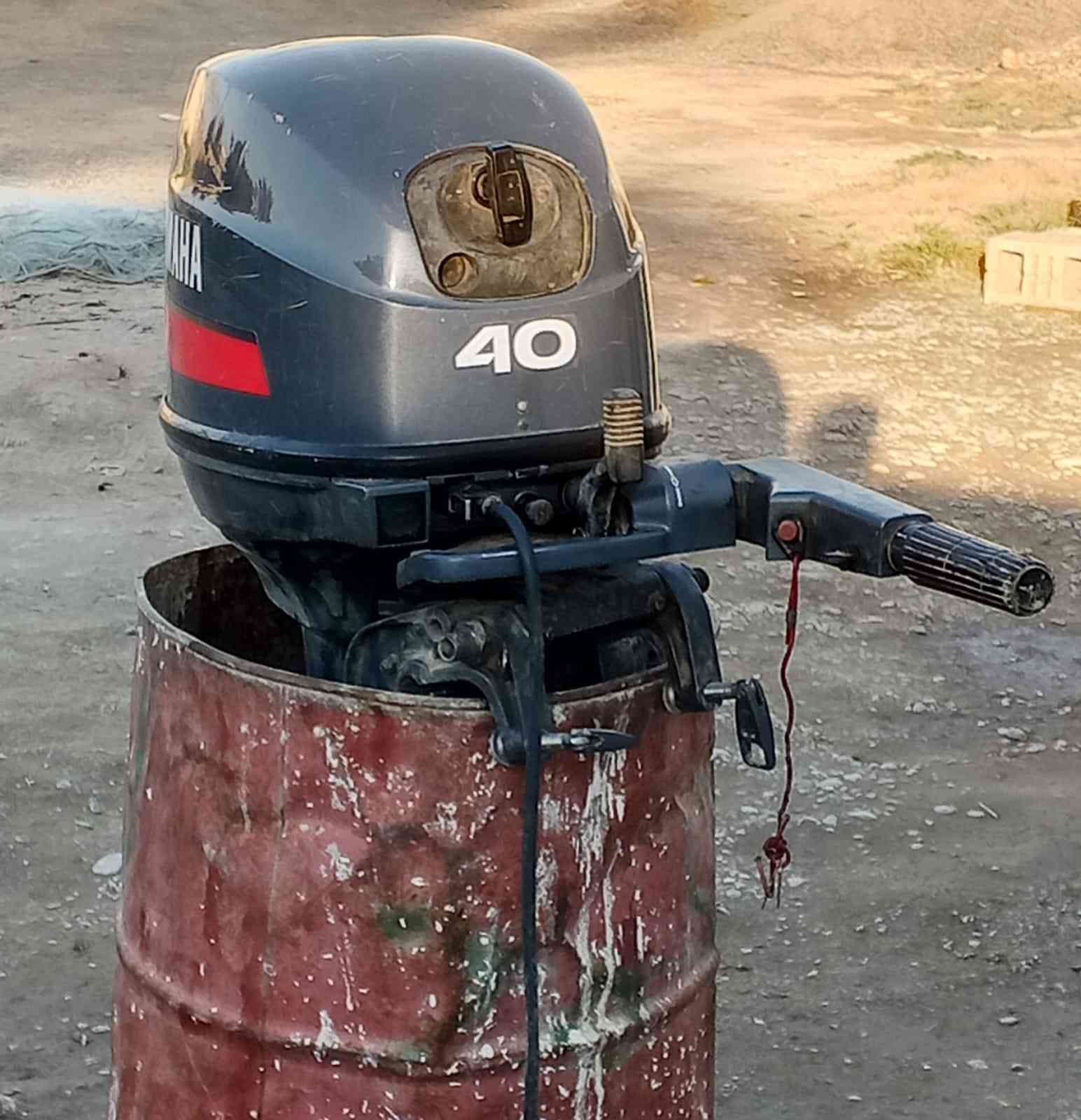 السلام عليكم ….
مكينه 40ياماها بس حبل بدون سلف محرك مبدل طابوكه كامله والكير شرط مكينه خير من الله ناعمه وشرط الشغل …السعر 14ورقه وبيها مجال
***********
