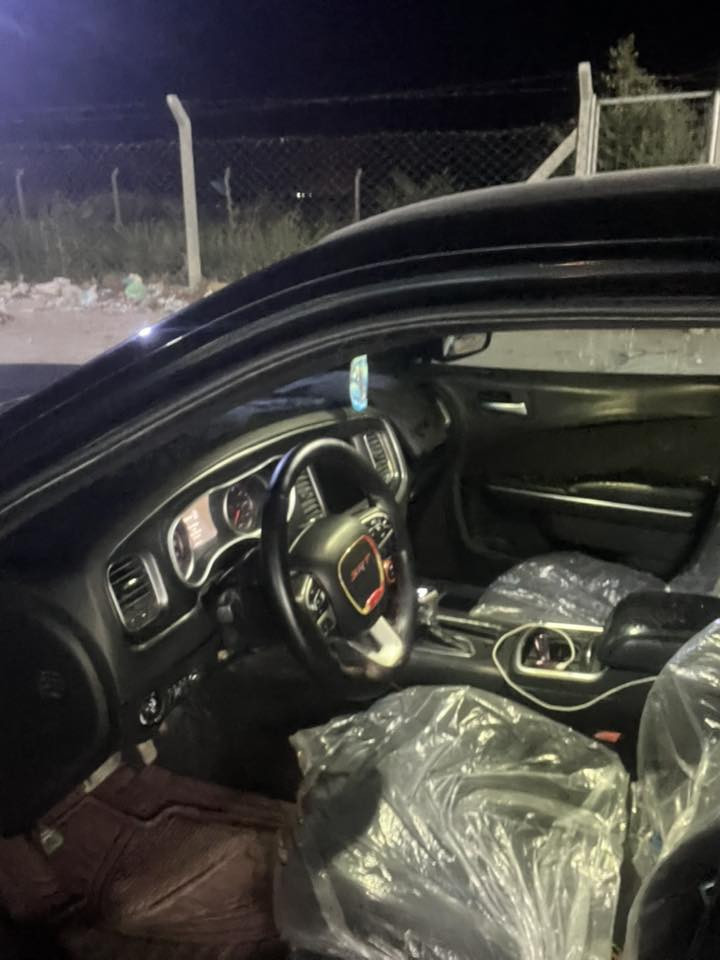 سلام عليكم جارجرالبيع مديل 16 رقم ذي قار مشورع وطني تحويل مباشر بيه بس بنين بيه رشات صبغ  مكفوله الغود وشوصي سياره جاهزه بس عوزه تيبات  البيع ومراوس مكاني بغداد السعر 155وبيه ومجال***********
