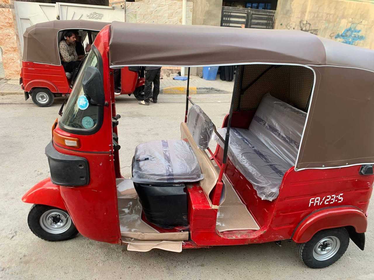 سلام عليكم تكتك2018 أوراق اصولي اصولي شرط للترقيم مصبوغه عام تكتك خير من الله مكينه مال 20 كير اكسن خير من الله تخم تاير جديد ترايه نعمه عنوان تقاطع كسره وعطش حي الكوفه ***********
