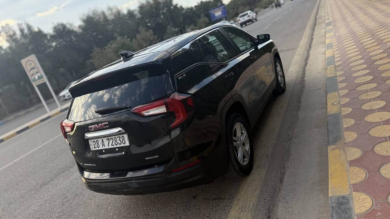 السلام عليكم 
للبيع جمسي تيران 2022 
رقم نجف 
مواصفات sle
ماشيه 110الفً
الحادث قبق جنطة وطبرة بلدعاميه
السياره نضيفة 
مكان النجف 
سعر 170 بيها مجال 
اتصال 
***********
