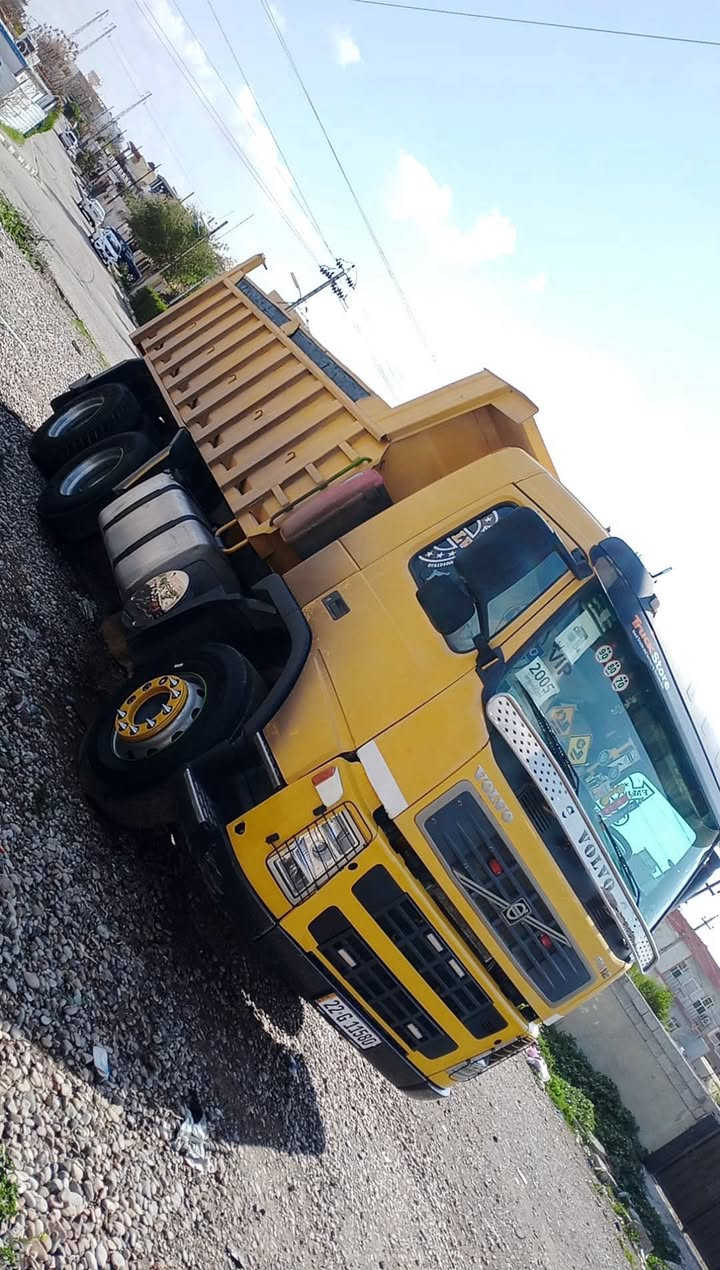 للبيع فالفو 2005رقم سنويه جديد حصه گاز بي  محرك 420كير 3/3قطرا صبغ مابي مجموعه شف بيلاد شاصي طويل عريض طيارات كلا جديد احلا من صورا 
***********
***********
