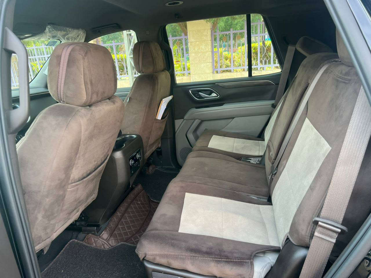 سلام عليكم
تاهو Lsموديل ٢٠٢٣ ضمان شركة المنصور 
مغلفه السياره pdfوتغليف ضمانه ١٠ سنوات 
السيارات ماشيه السياره ٣٧
كفاله عامه من كلشي السياره جديده للاخير. 

معروفه مواصفات Ls ميحتاج اذكرها. 
السياره بأسمي ارقام وسنويه وهزه وكلشي جديد. 
ميحتاج غير بس تحويل فقط السياره مدوشمه دوشمه كامله
للاستفسار
***********
***********
