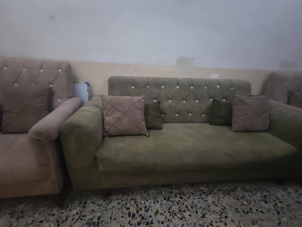 275 الف
7 مقاعد 
حي اور بغداد


**إذا كنت صاحب هذا الإعلان وتريد حذفه لأي سبب، رجاءا أرسل رسالة إلى الدعم الفني**