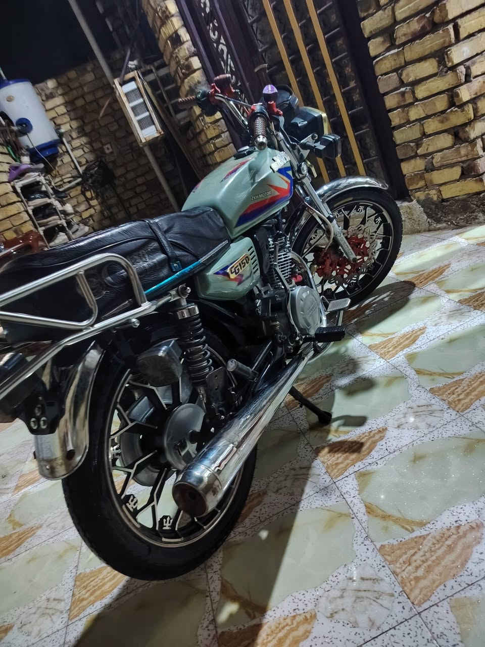 السلام عليكم دراجه سيفان للبيع على وضع الشركة مامتعوبه موديل 2023 أوراق اصولي احنه مطلعيه من المعرض *********** السعر 600
