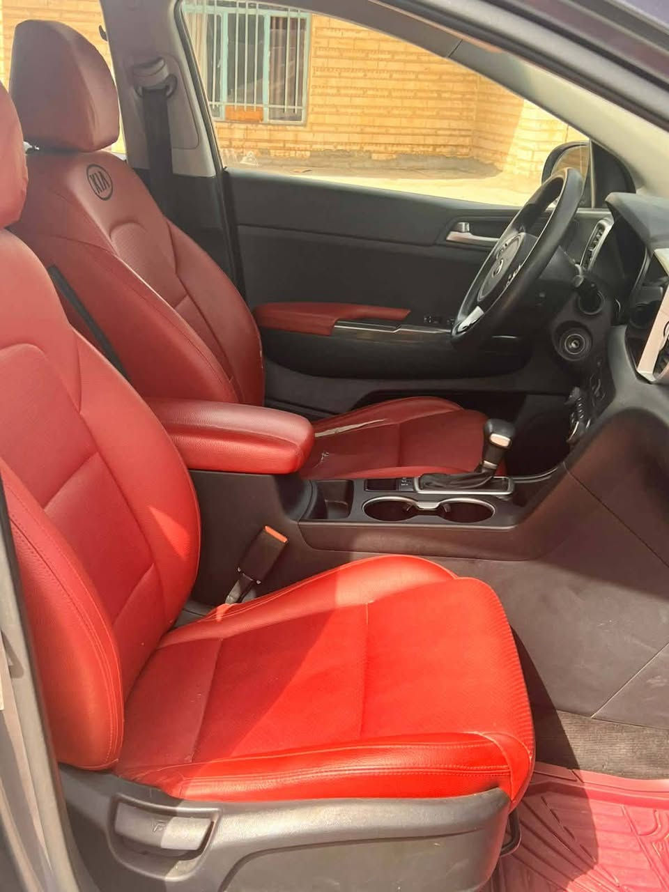 سلام عليكم 
مراوس مع مارسدس ٧'٨'٩'١٠
سبورتج ١٨ امريكي صبغ بنيد فقط بدون دواخل شرط الفحص جاهزة
واسط الكوت ((خاص مفتوح))


**إذا كنت صاحب هذا الإعلان وتريد حذفه لأي سبب، رجاءا أرسل رسالة إلى الدعم الفني**