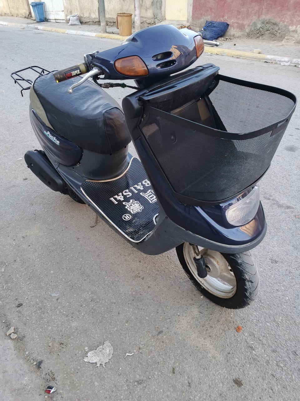 منغولي 2003 مامفتوحه شرط النعومه لا صوت كير ولا روله شلعه ومعدل كهربائيات كله شغاله سلف هندر لايت هورن اشاير كامله من كلشي السعر375 وبيه مجال ***********
