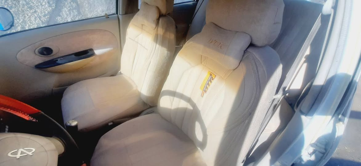 السلام عليكم للبيع شيري كيو كيو 
موديل ٢٠١٢ بأسمي سنوية منتهية ب٢٠٢٥ 
 رقم بغداد الماني 
كير اوتماتيك  تبريد شغال  محرك جديد
غرفتها نظيفه دوشمه جديده 
بيها نواقص كلش بسيطه 
السعر ٢٩ وبيها مجال بسيط 
عنوان بغداد الدورة شارع الشرطه 
الاتصال *********** بي وتساب
