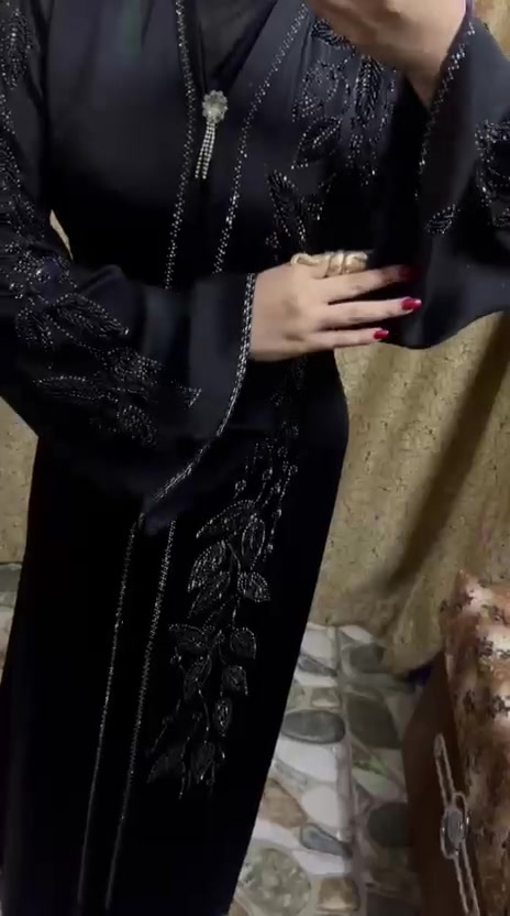 ✨ أناقة مميزة بإيدين عراقية ✨
نوفر لكم عبايات شغل يدوي فخم 👗
تفصيل راقي ولمسات فنية تعكس الذوق العالي 💎
✔️ خامات ممتازة
✔️ شغل نظيف ودقيق
✔️ موديلات عصرية وكلاسيك
✔️ إمكانية التفصيل حسب الطلب
🌸 لأنكِ تستحقين التميز بكل إطلالة 🌸
📍 التوصيل متوفر لجميع المحافظات العراق 
📩 للحجز والاستفسار مراسلتنا على الخاص


**إذا كنت صاحب هذا الإعلان وتريد حذفه لأي سبب، رجاءا أرسل رسالة إلى الدعم الفني**