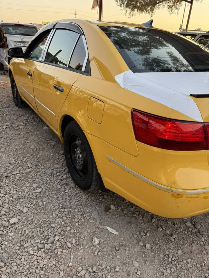 سلام عليكم
  سوناته مديل 2010 بيع او مراوس مكينه كير حداديه تخم تاير  رقم دولي سياره جديده وجاهزه مكان. بابل الشوملي. الستفسار التصال ***********
