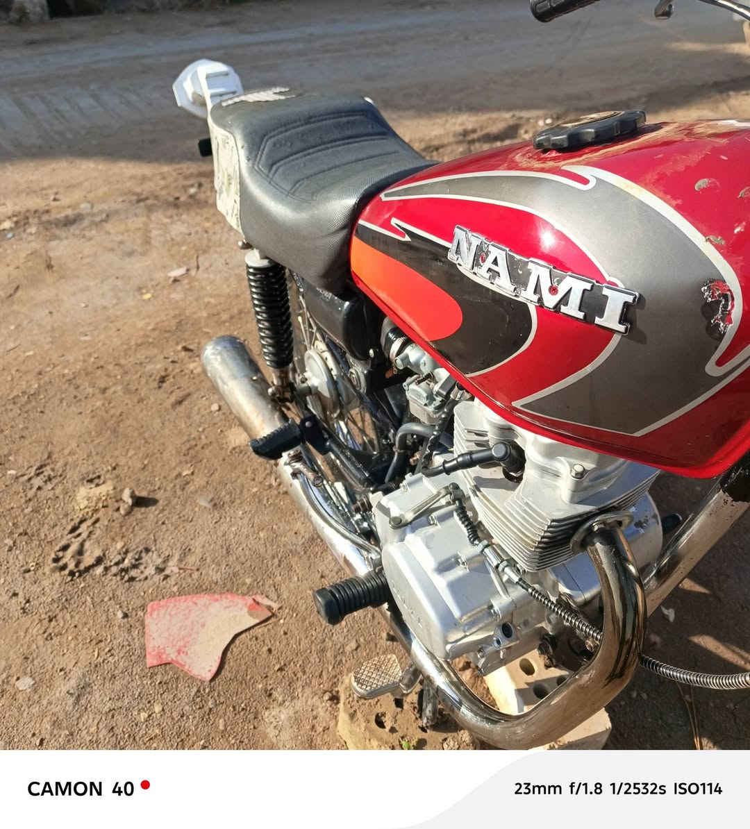 السلام عليكم دراجه 2024تيرات جديد ويلات شاصي ارشه اورق سكنر جديده مكينه خير من الله وراق االمكان صويره سعر 450وبيه مجال***********
