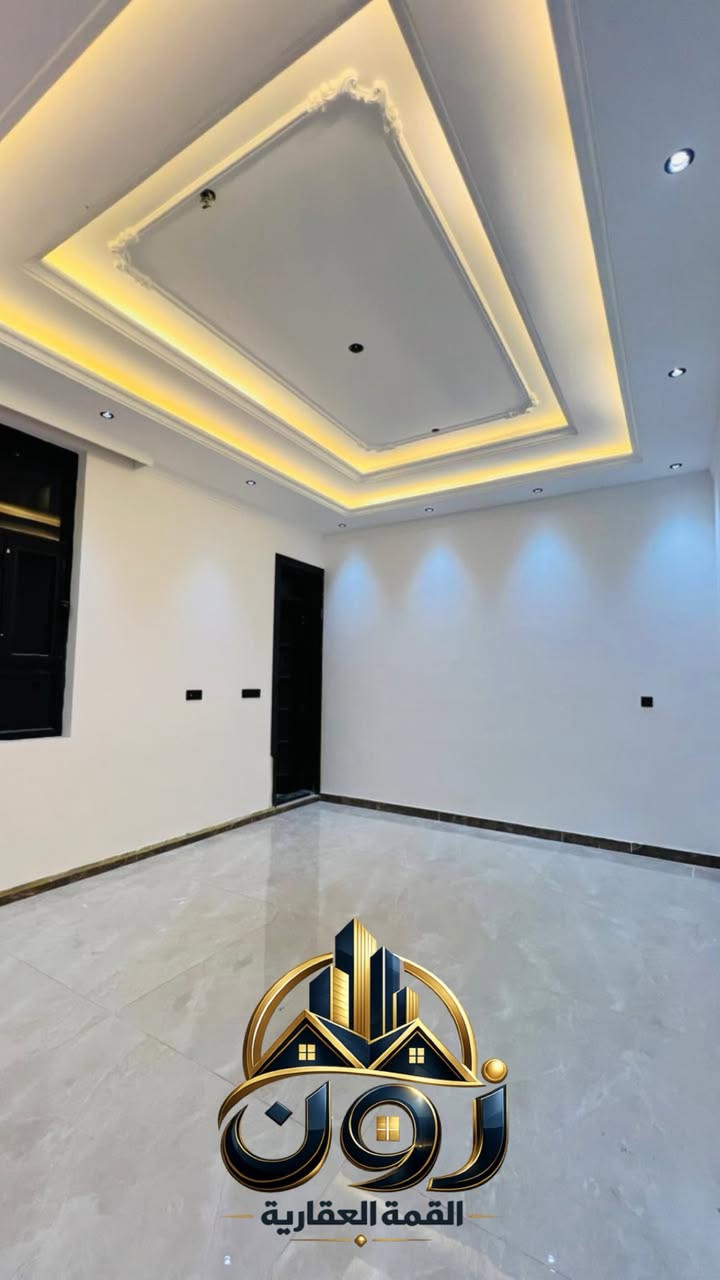 🏡 دار زيرو للبيع – 150 متر 🏡
📍 شارع فلسطين – موقع مميز جداً
🌳 مقابل تشجير من الجانبين (سايدين)

✨ مواصفات الدار:
▪️ 5 غرف نظام سويت
▪️ صالة واسعة
▪️ مطبخ
▪️ خدمات
▪️ مدخلين
▪️ بناء ملكي درجة أولى

💎 تشطيب فاخر وموقع هادئ ومميز للسكن والاستثمار.

📞 زون القمة العقارية
***********

🔹 نستقبل جميع العروض العقارية
🔹 بيع • شراء • إيجار • ا
