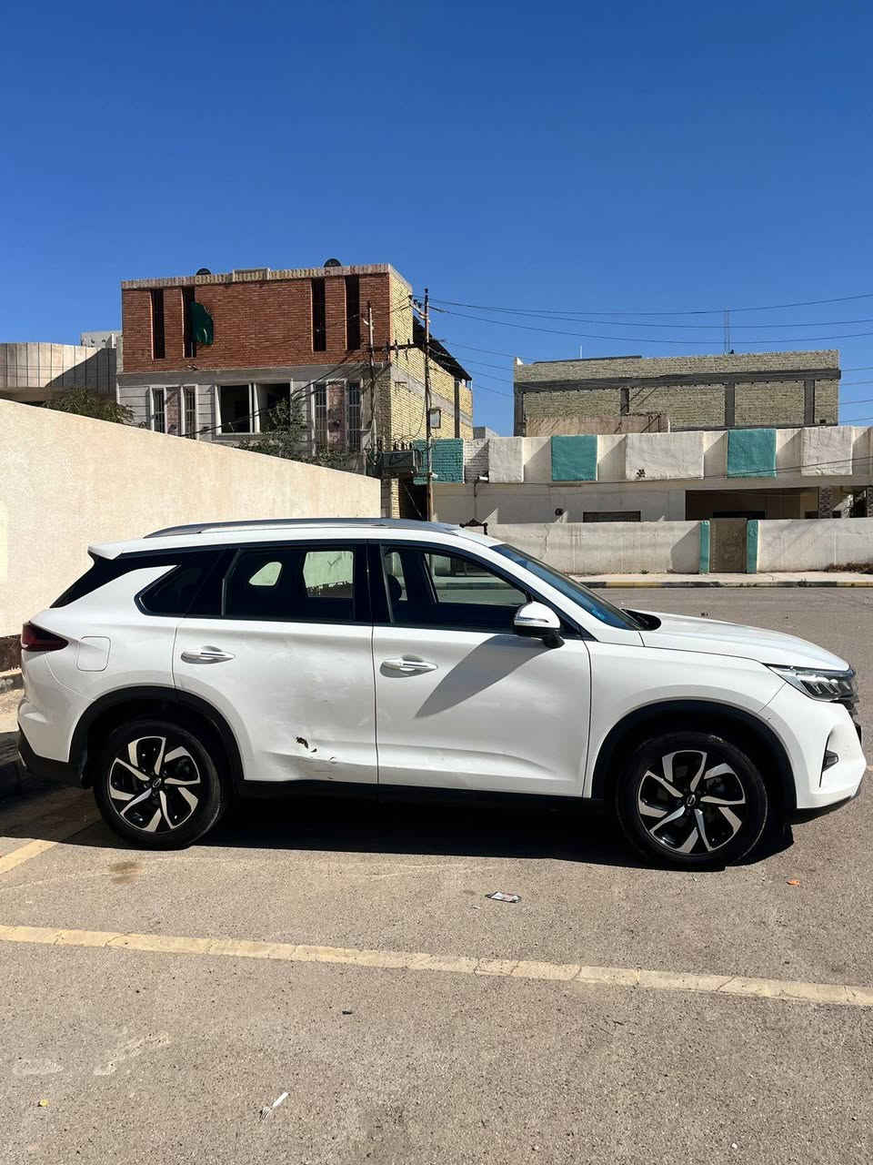 السلام عليكم للبيع gacموديل ٢٠٢١ ماشيه ١٥٥ الف السعر 12500$ وبيها مجال الاتصال  ***********
