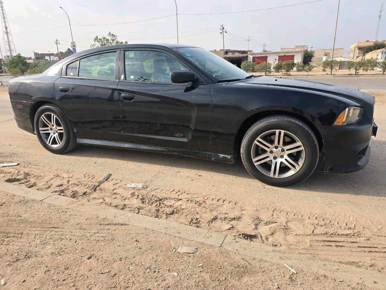 السلام عليكم سياره للبيع جارجر  13 عنوان بصره ماكينه جديده سعر خاص رقم الهاتف *********** /
