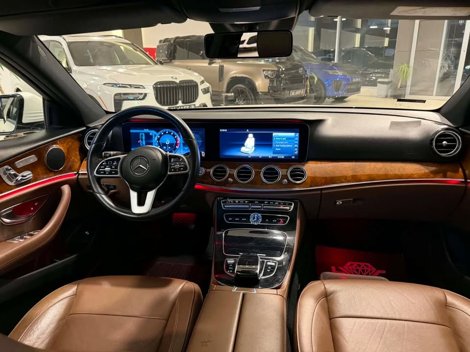 السلام عليكم 
سعر جدا مناسب 🔥🔥
للبيع فقط
مرسيدس E200 AMG خليجي  وكاله BCM
موديل 2019 ماشيه 120 الف كيلو ضمان دولي بصمتين
🚨فول الفول
ابواب سحب وبردات وبانوراما وكامرات 360 درجة ورادارات وكشنات جلد تدفئه وكهرباء وخزن و وبصمات وصندوك كهرباء ولدات داخليه وبعد كلش هوايه مواصفات )
🚨السياره مكفوله بدون صبغ او تبديل او شخوط عدا مكانين صغار pdr وگير ومكينه بدون فتح او خلل

السعر :295 $ ورقة
العنوان :السليمانية المعارض الجديدة معرض (الجاف)
للأستفسار:***********
