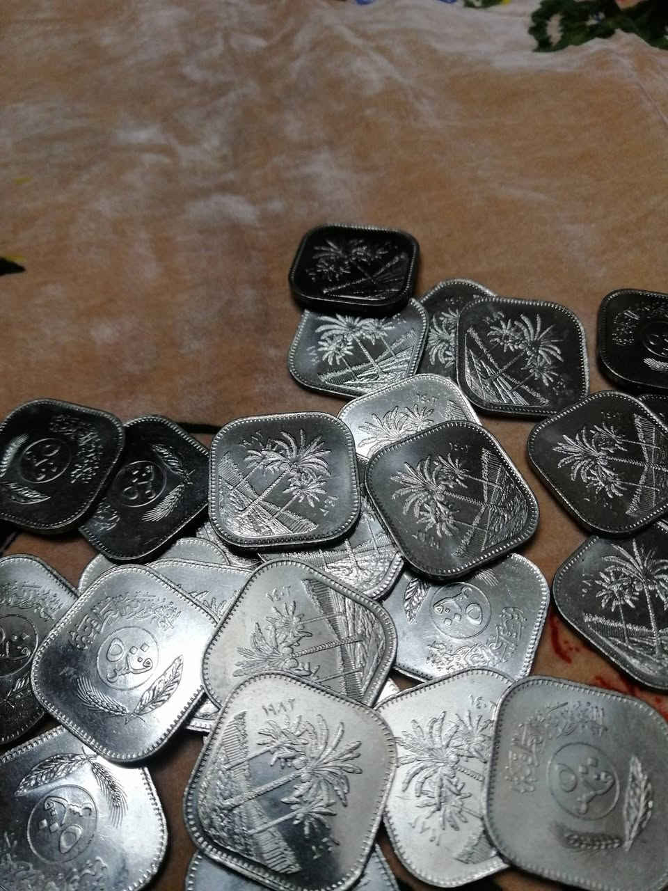 نصف دينار. 500 فلس غير مستخدم شرط من كيس البنك سعر القطعة 750 سعر نهائي
ال 20 قطعه ب 15 الف
توصيل لكل المحافظات 5000


**إذا كنت صاحب هذا الإعلان وتريد حذفه لأي سبب، رجاءا أرسل رسالة إلى الدعم الفني**