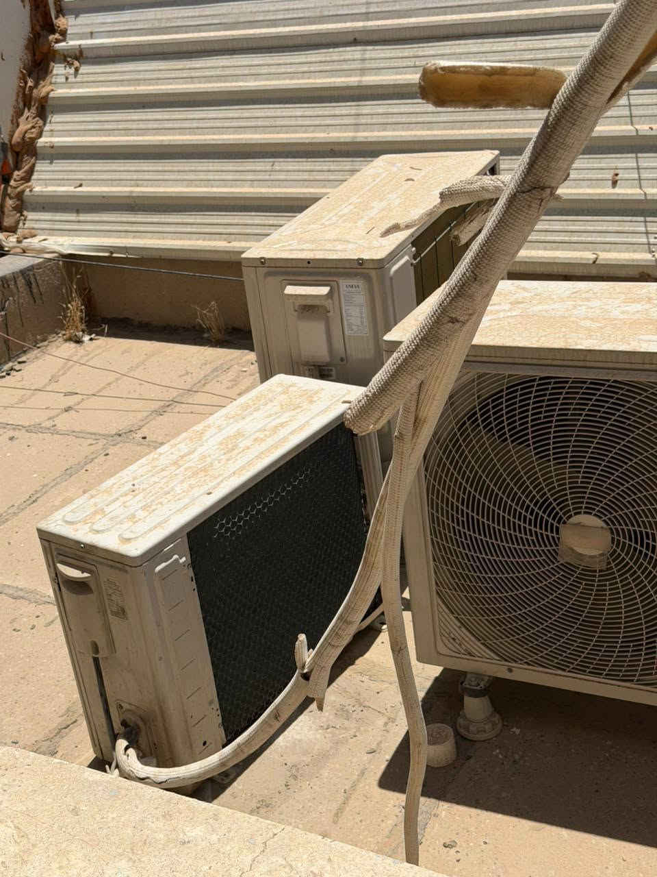 سبلت ابو طن للبيع مع قطعه خارجيه ولبواري 
***********
