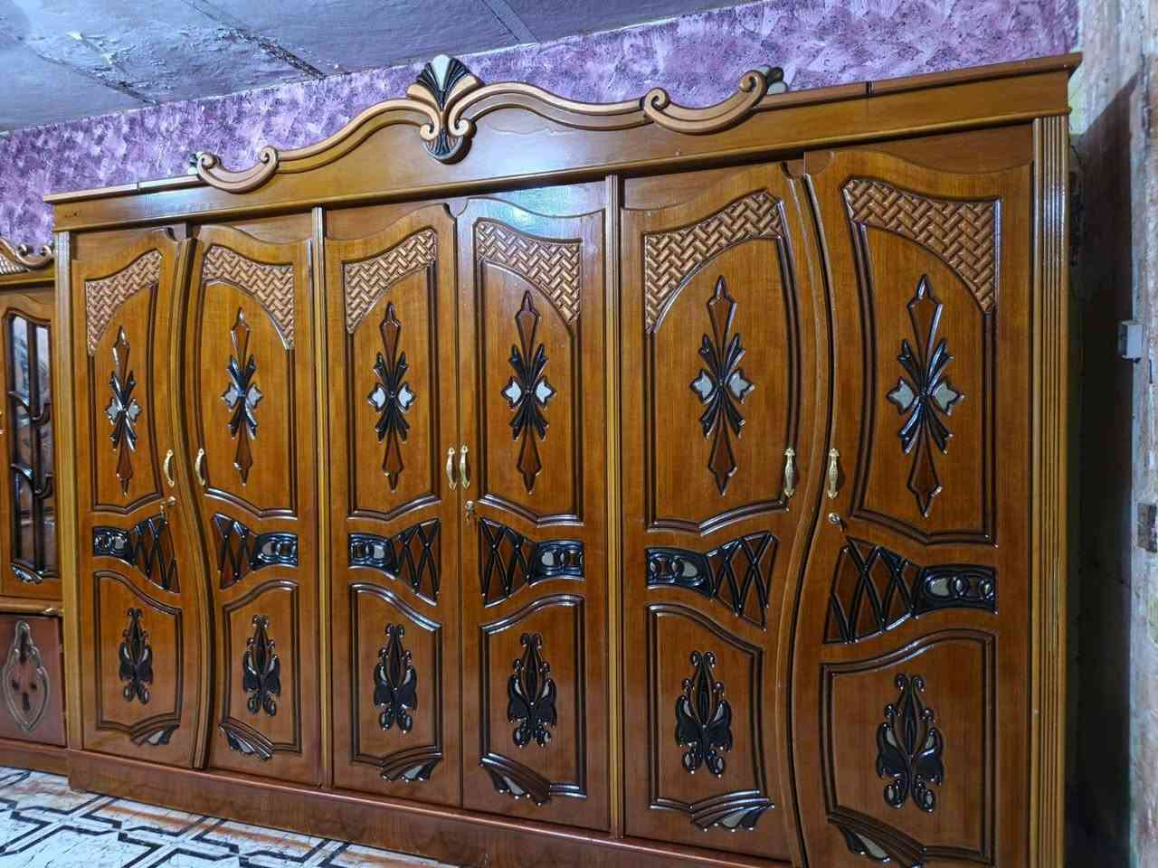 غرفة اخشاب ام السته نجاره تزكام جديده كلش سعره 600مكان ناصريه ***********
