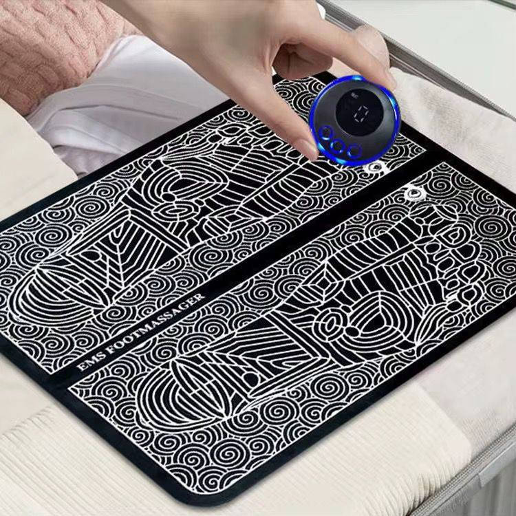 كلشي جديد و مختلف تلگو عدنا
جبتلكم شغله بالباكيت و إذا مو مثل ما مكتوب بالمنشور فلوسكم مرجوعة و بس ٥٠٠٠ دينار 
( و  توصيل مجاني داخل قضاء عنه ) 

✨  #محفز_الأعصاب_و_مساج_القدمين_الذكي ✨

دلّل نفسك بعد يوم طويل مع جهاز محفز الأعصاب للقدمين 👣
يساعد على تخفيف التعب، تنشيط الدورة الدموية، واسترخاء عضلات القدمين والساقين بكل سهولة من البيت.
🔸 تحفيز كهربائي ذكي للأعصاب والعضلات
🔸 عدة مستويات وقوة قابلة للتعديل
🔸 شاشة رقمية سهلة الاستخدام
🔸 شحن USB – عملي وسهل الحمل
🔸 مناسب للاسترخاء بعد الوقوف أو المشي الطويل
راحة لقدميك بلمسة زر 👌و يمكن التحكم عن بعد عن طريق الريمونت 
متوفر الآن في مجمع المختار التجاري 🌟

للطلب والاستفسار و التوصيل مراسله الصفحة أو الرقم *********** متوفر واتساب و خدمه توصيل بقيه الاقضيه و المحافظات
