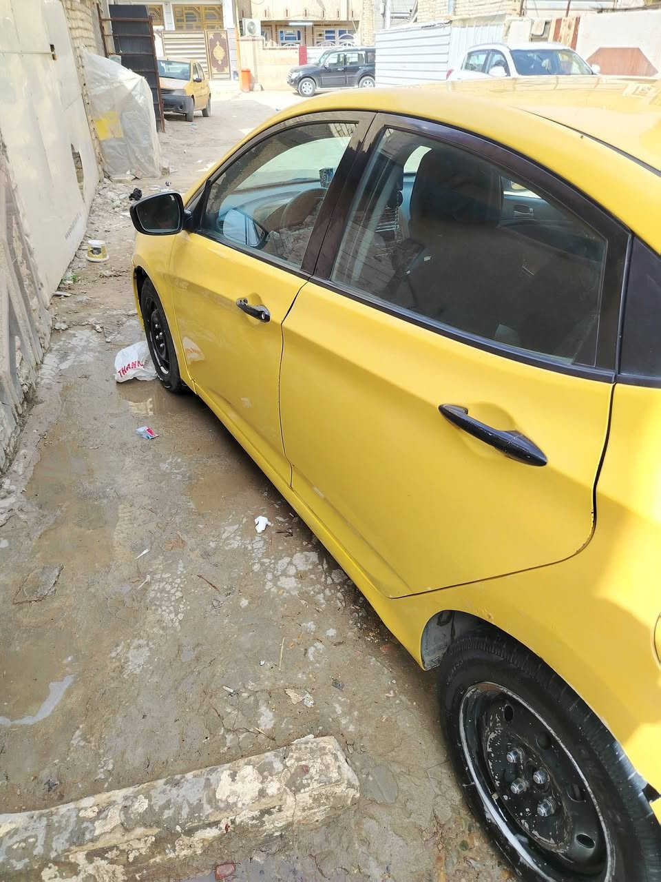 السلام عليكم اكسنت ٢٠١٦ محرك ١٦٠٠ كندي محرك كير شواصي بجم خير من الله سياره جديده ممضروبه مجرد طخات فقط تبريد ميشتغل صدر خير من الله مكاني الغزالية السيارة ب اسمي مابيها غرامات مصفره رايدها ٧٧وبيها مجال 
***********
