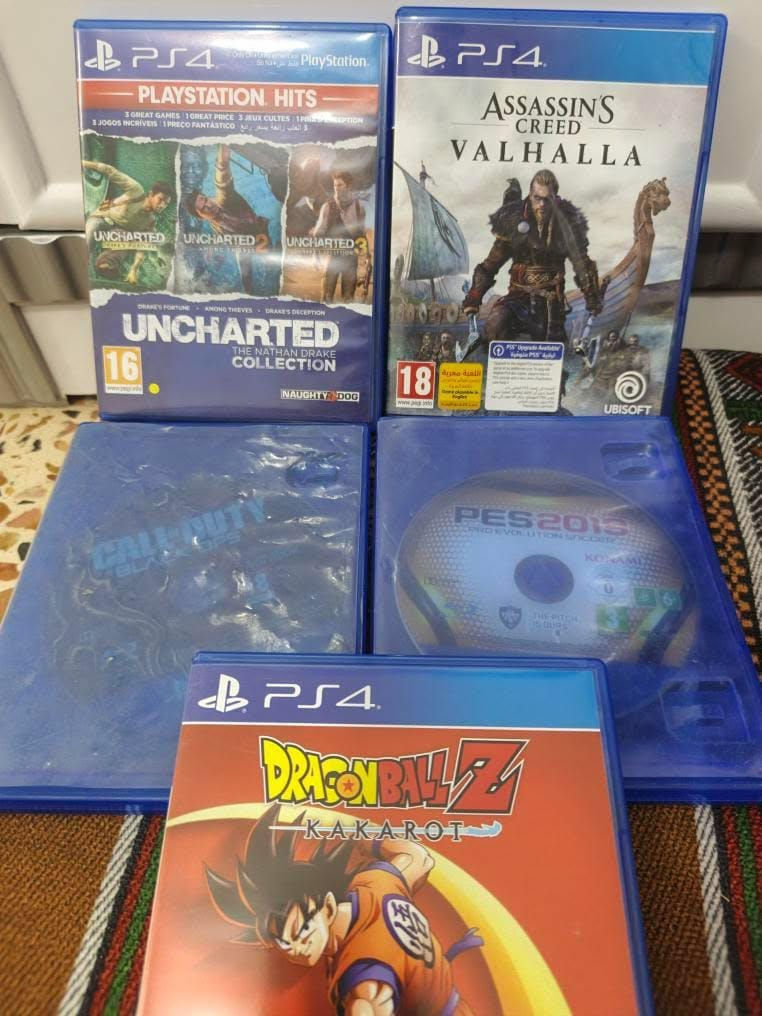 السلام عليكم ورحمة الله وبركاته.   بلي 4   للبيع ويا 5 اقراص و 2 جوستك   الاستفسار اتصل ***********
