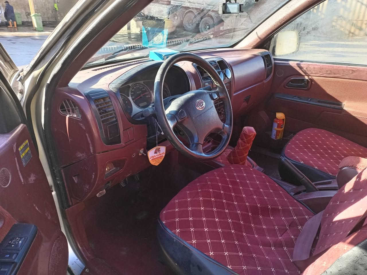 سلام عليكم للبيع كنو ١٢ رقم بغداد بسمي تبريد شغل  ضربه بل جملغ  كل شي شغال  بيه ملاحظات بسيطه مكان بغداد رقم *********** سعر ٦٥ بيه مجال
