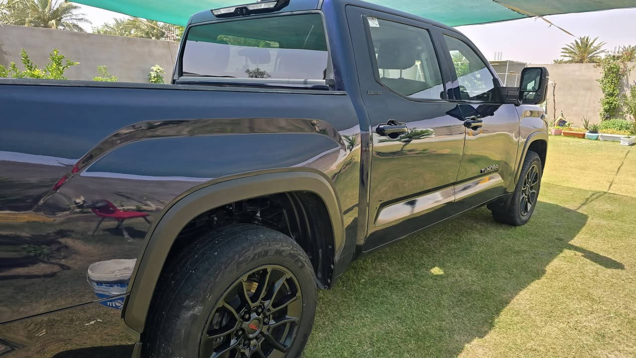 تندرا 2024. وارد امريكي. مواصفات TRD limited  محرك 6 سلندر توين توربو 3.4 هايبرد. فول مواصفات بانوراما. بصمه. شاشة كبيره 14 انج. كشنات جلد. تحكم كهربائي. تبريد كشنات. تحديد مسار. نقطة عمياء. رادارات امامي خلفي. مثبت سرعه قيادة ذاتيه. حساسات اماميه خلفيه. 6 كاميرات. باب البدي كهرباء. رقم بغداد
تندرا 2024. وارد امريكي. مواصفات TRD limited  محرك 6 سلندر توين توربو 3.4 هايبرد. فول مواصفات بانوراما. بصمه. شاشة كبيره 14 انج. كشنات جلد. تحكم كهربائي. تبريد كشنات. تحديد مسار. نقطة عمياء. رادارات امامي خلفي. مثبت سرعه قيادة ذاتيه. حساسات اماميه خلفيه. 6 كاميرات. باب البدي كهرباء. رقم بغداد
سياره بيه صبغ صفحة اليمين مع
البنيدوكصة القماره
السعر 3 شدات وبيه مجال قليل
المكان النجف 
***********
