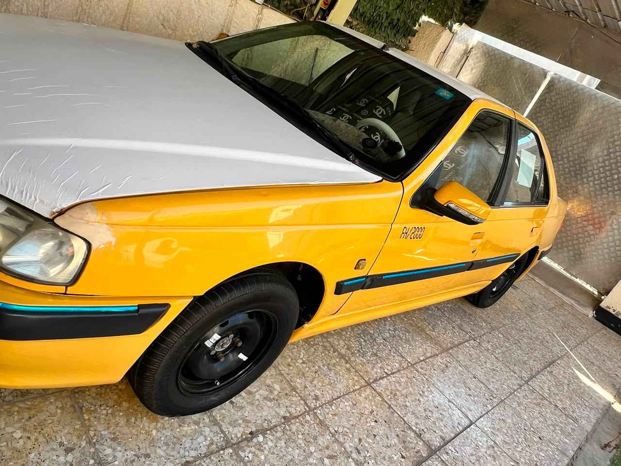 ياالله
سلام عليكم

 بيجو بارص موديل 16

سياره خير من الله تخبل نصبتهه 

 من عده هلالات خلفي بيهن صبغ شير فقط 

الباقي كفاله عامه

السعر 47وبيها مجال

سيارة كلش كلش حلوة نظيفة مرتبة

مكفولة من كل كلشي  

محرك كير بشرط جديد  

كهربائيات وتبريد تدفئة كلها بشرط 

صدر امامي خلفي جديد 

مابيها اي شي مدوشمه عام سياره 

ويالة وتايرات  لوك عليها 

مصفره هيىة وغرامات.

الاستفسار ***********
مكاني بغداد الشعب / حي البساتين
