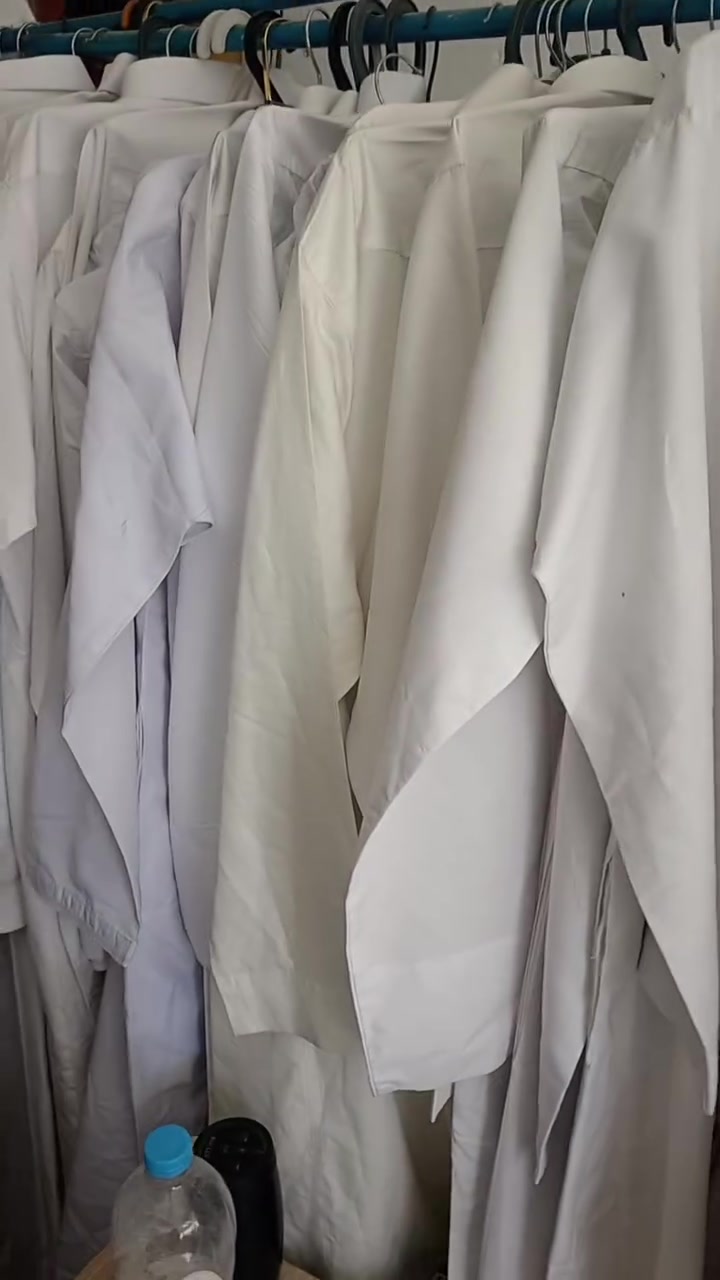 كل دشداشتين ب ٦ فقط


**إذا كنت صاحب هذا الإعلان وتريد حذفه لأي سبب، رجاءا أرسل رسالة إلى الدعم الفني**