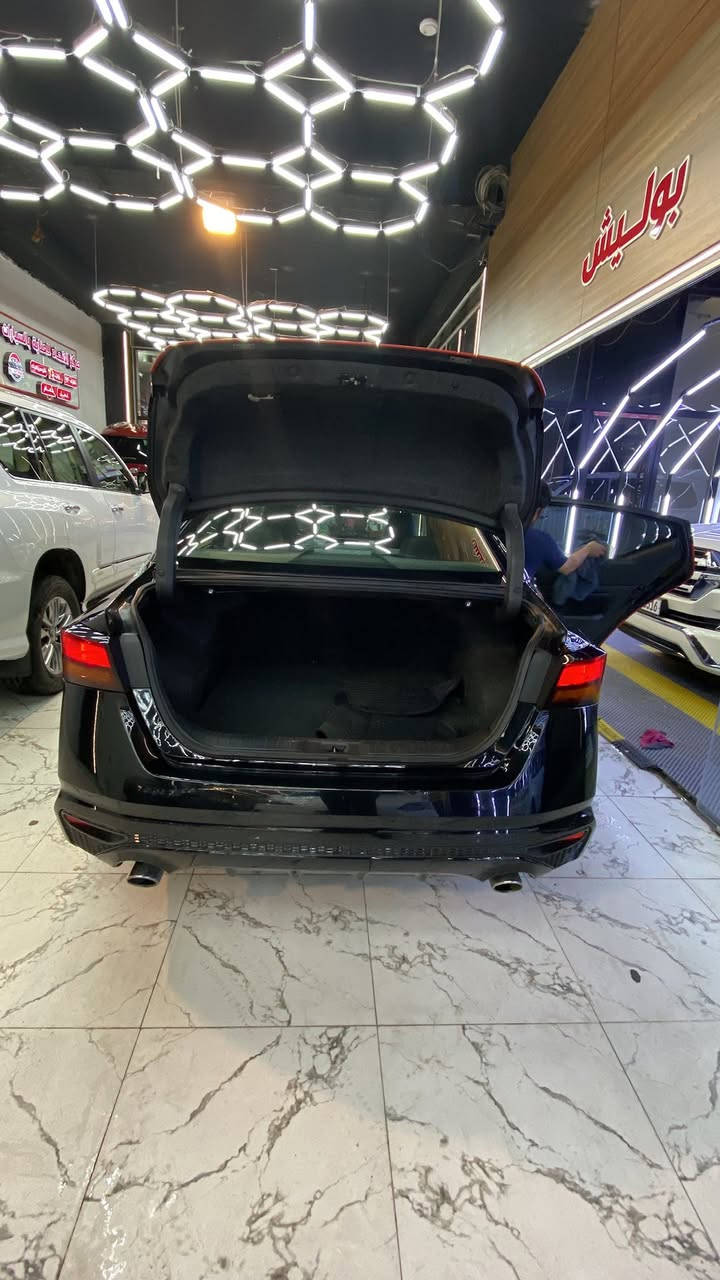 نيسان بلاتينيوم موديل 2022 ماشيه 82000 الحادث بابتين من جه السايق 
السعر 16600$ وبي مجال بسيط


**إذا كنت صاحب هذا الإعلان وتريد حذفه لأي سبب، رجاءا أرسل رسالة إلى الدعم الفني**