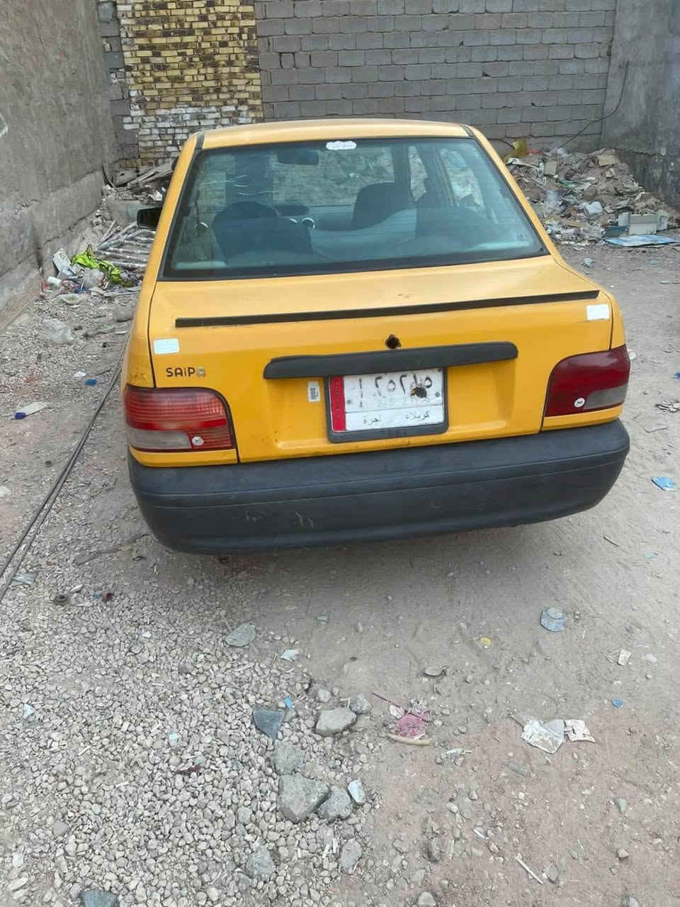سايبة مديل 14 مصفرة هيئة  بس غرامة 50 الف عليهة 
تحويل مباشر محركهة تعبان و درايم شفت الايسر تعبات  
*********** مامتواجد على الفيس السعر 16 ورقة
