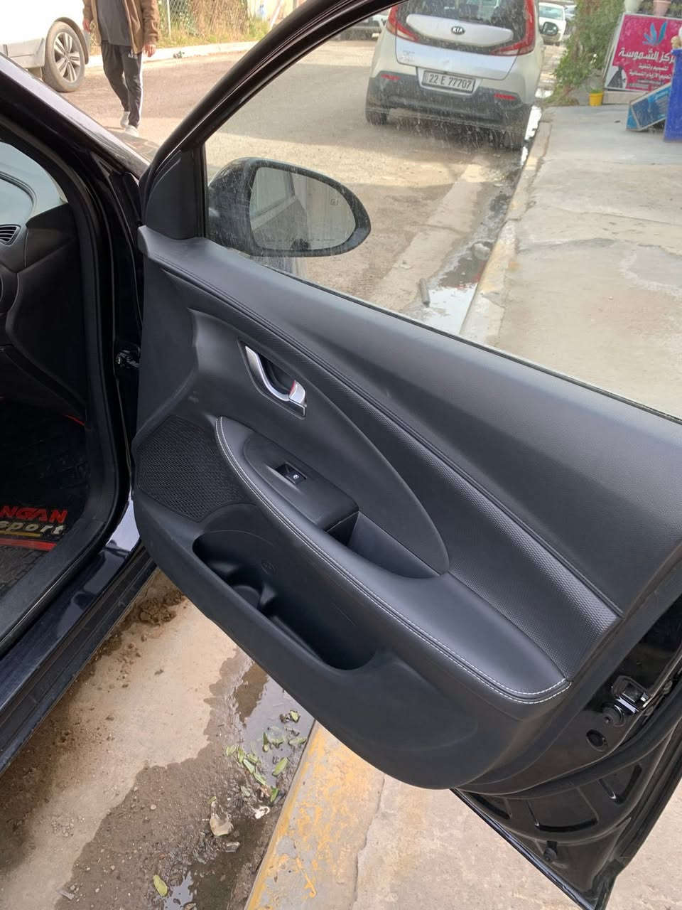 السلام عليكم للبيع فول زيرو ع ايدي ماشيه ٦  مكانها بغداد العامرية او المنصور  ***********
