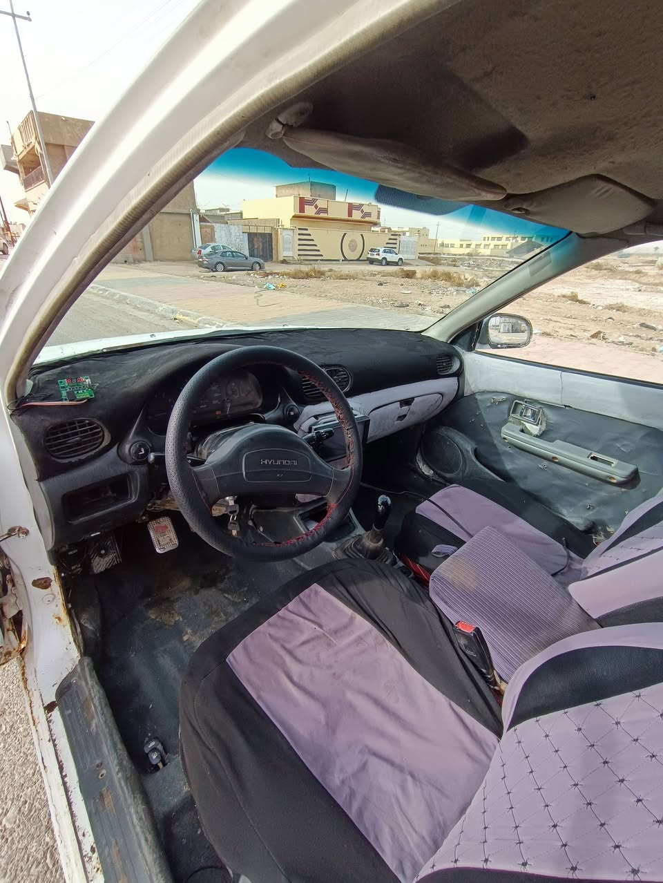 السلام عليكم بيع بسعر مناسب
للبيع هونداي اكسنت 1996
رقم انبار تحويل مباشر هزه جديده
السعر 22$
مكان السياره القائم 
***********
