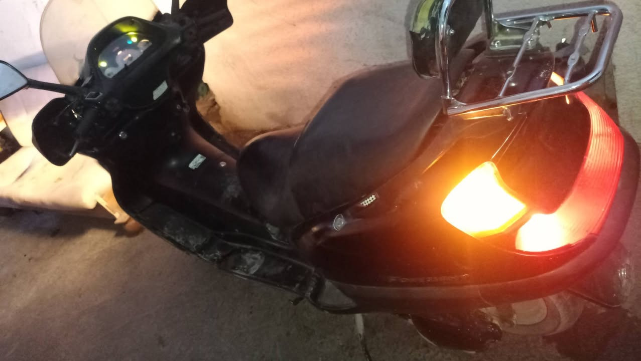 سلام عليكم للبيع دراجه فور سايد ما ناقصه اي شي كامله مكينه مكفوله من التبخير وتنقيص  كهربائيات كله شغاله نكره وحده السعر 500 وبيه مجال العنوان بغداد الحسينيه وهذا رقمي ***********
