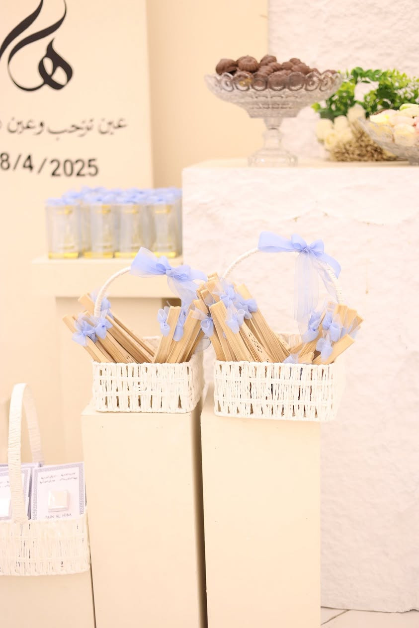 ركن ضيافه للبيع عنواني بصره 
الركن خشب mdfدرجه اولى صبغ جوتن
مستخدم مرتين فقط 
سعر 300


**إذا كنت صاحب هذا الإعلان وتريد حذفه لأي سبب، رجاءا أرسل رسالة إلى الدعم الفني**