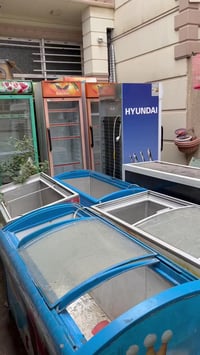 للبيع غراض اسواق كامله 07747942800